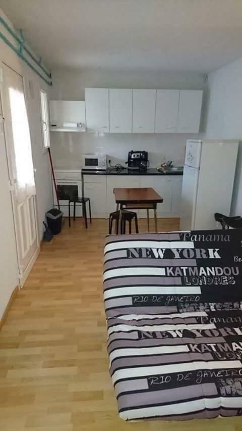 Apartmán Gogo Location 1 Forest-Saint-Julien Exteriér fotografie